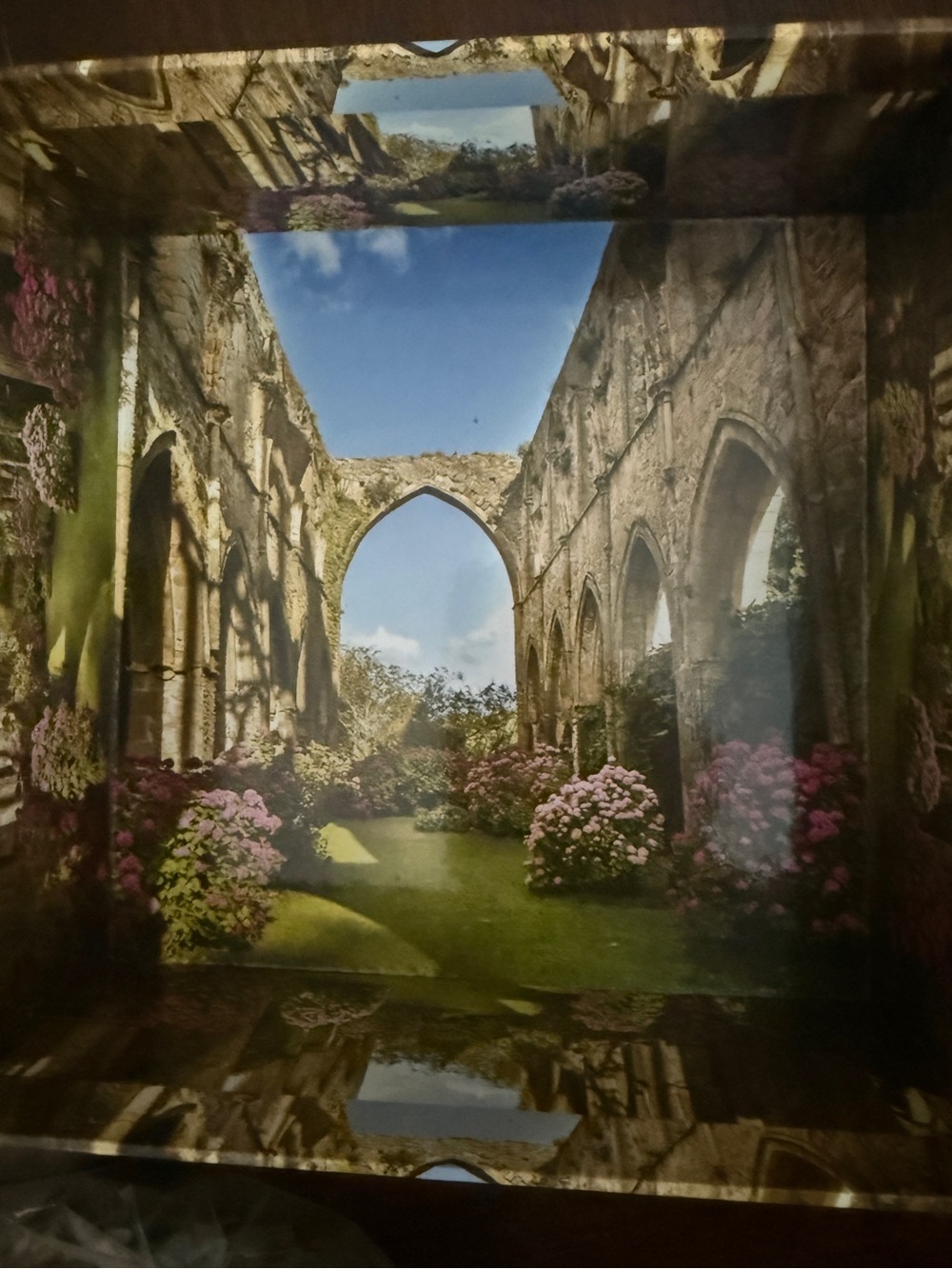 Puzzle-small pieces: Scenic Ruins Garden